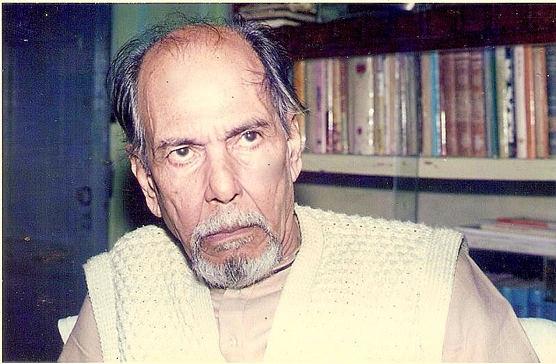‘ফ্যাসিস্ট সমাজে লেখকদের স্বাধীনতা খর্ব ও নিয়ন্ত্রণ করা হয়’