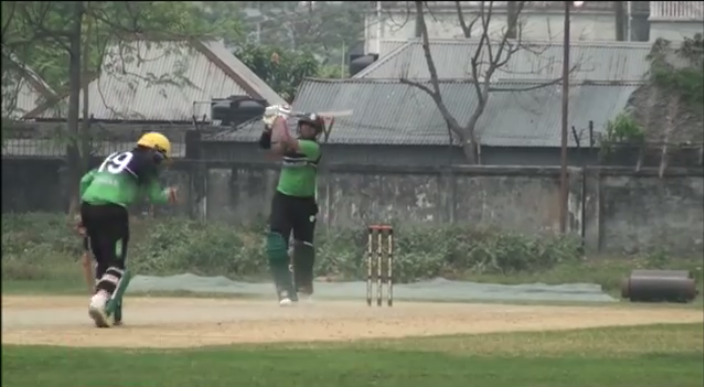 শেষ বলের রোমাঞ্চে রেলিগেশন এড়ালো ব্রাদার্স